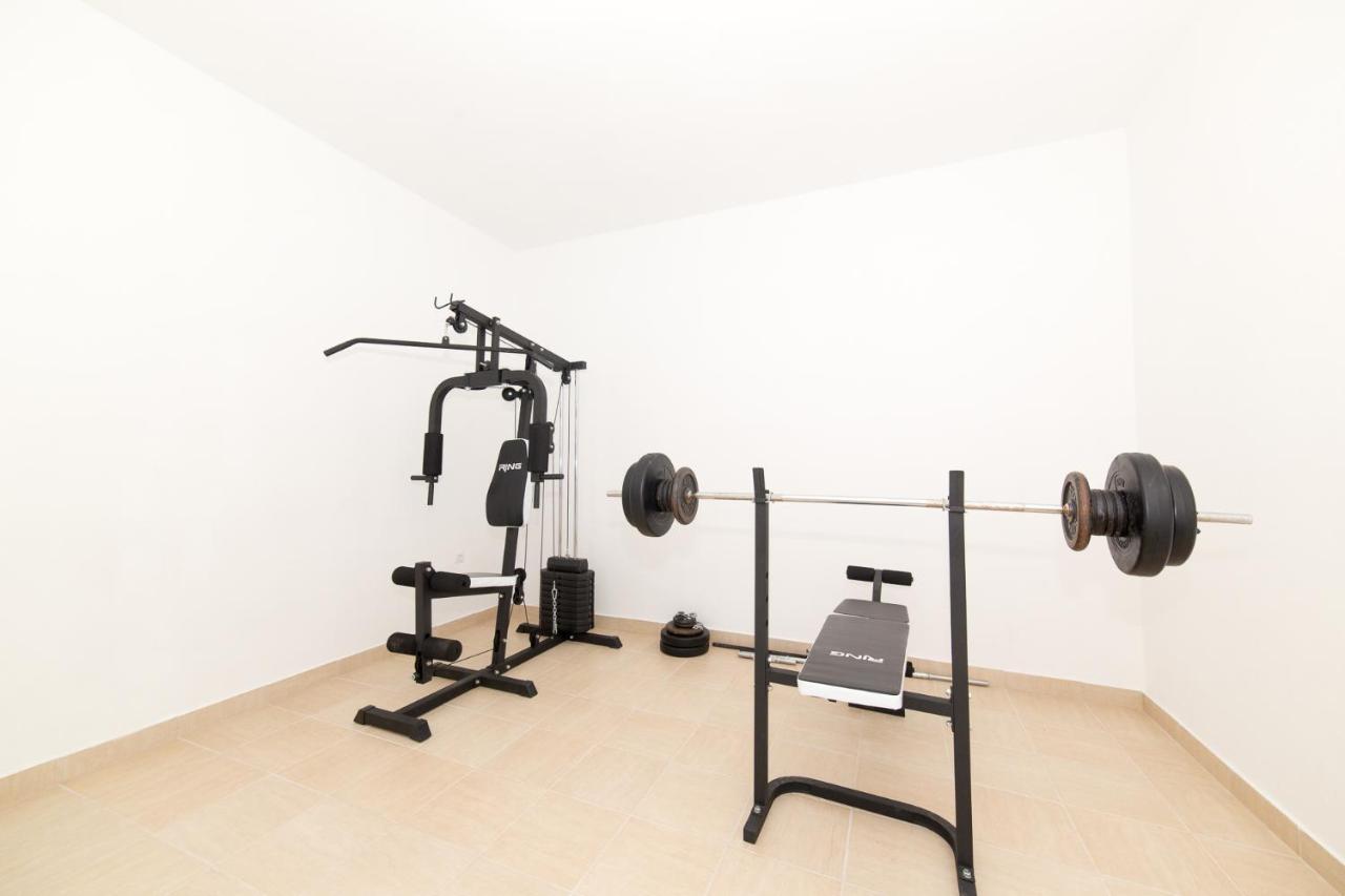Orange Tree Garden Apartment Трогир Екстериор снимка