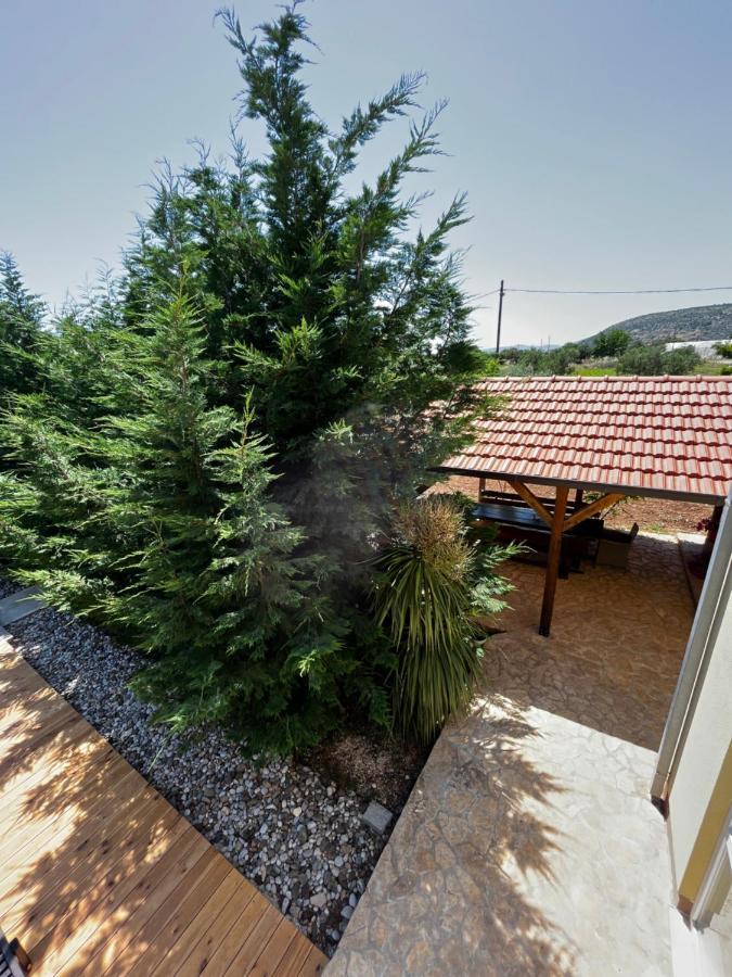 Orange Tree Garden Apartment Трогир Екстериор снимка